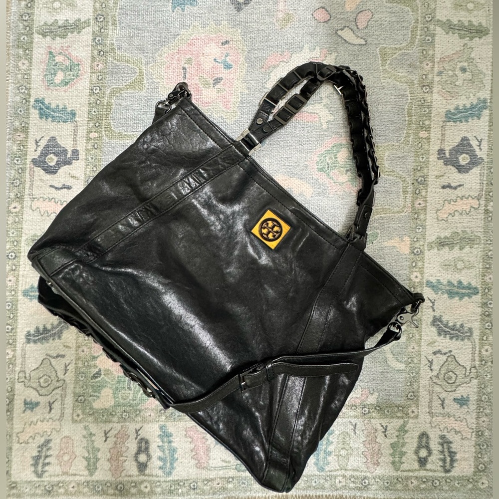 Tory Burch leather tote - RARE 😍